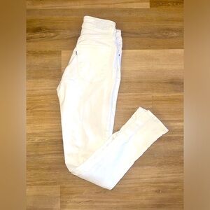 Levi’s High Rise Skinny